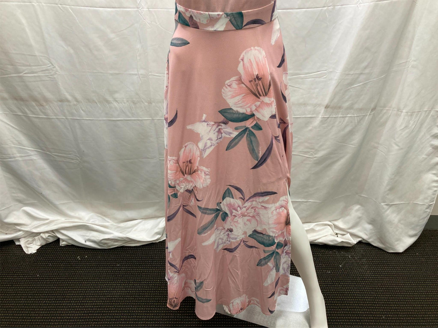 Style State Floral Maxi Halterneck Dress Blush Pink Ladies Sz 8 NEW
