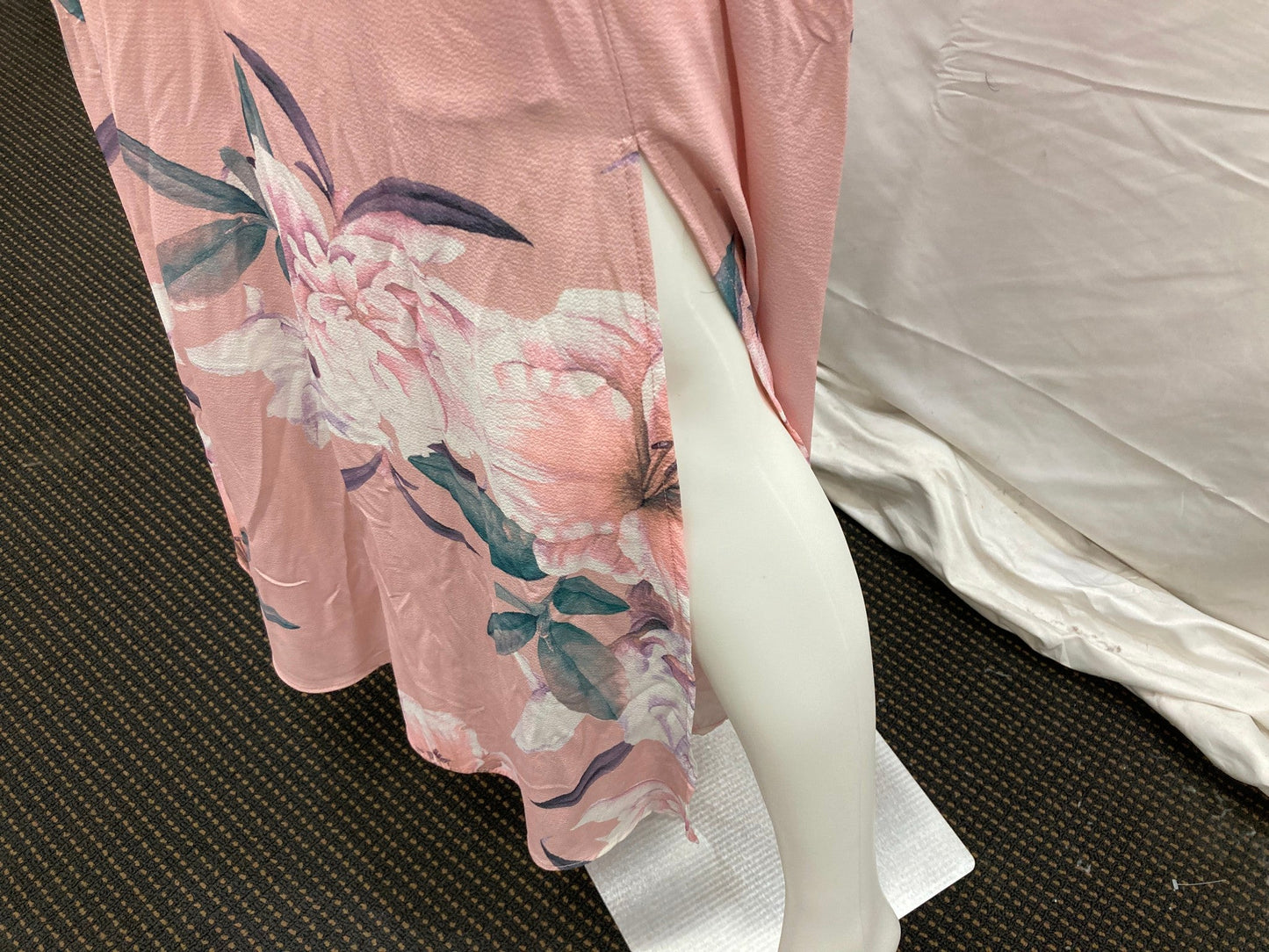 Style State Floral Maxi Halterneck Dress Blush Pink Ladies Sz 8 NEW