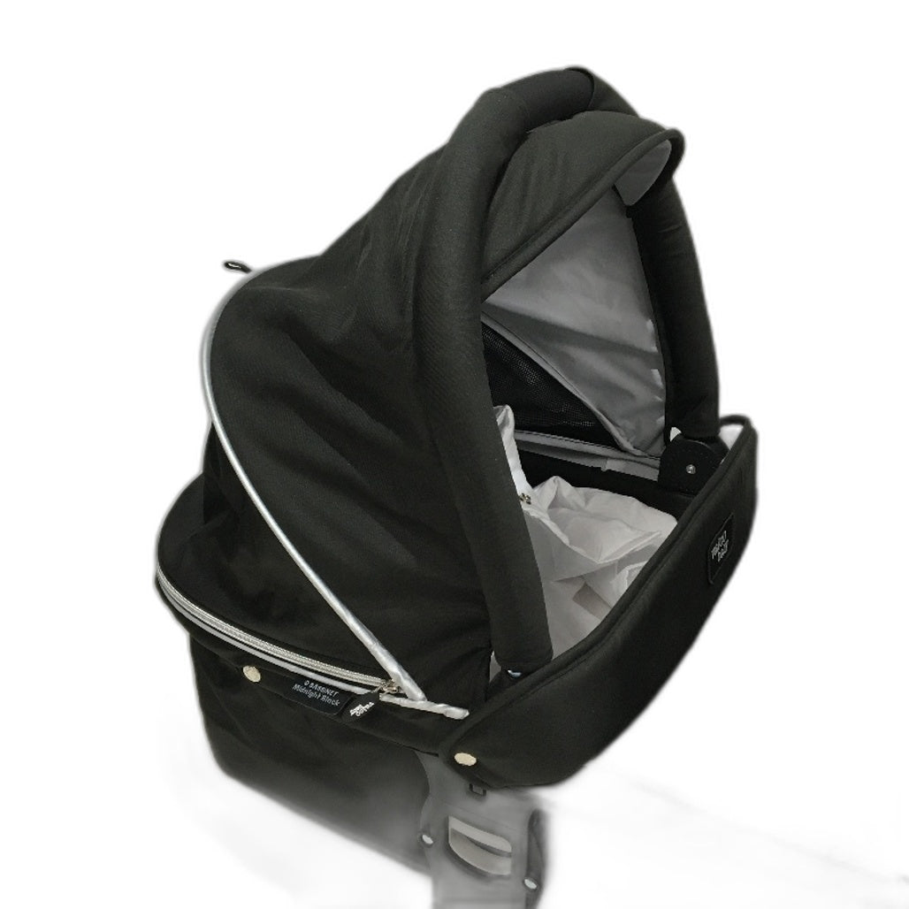 Valco Baby Q Bassinet for Rebel Q Series Pram in Midnight Black NEW