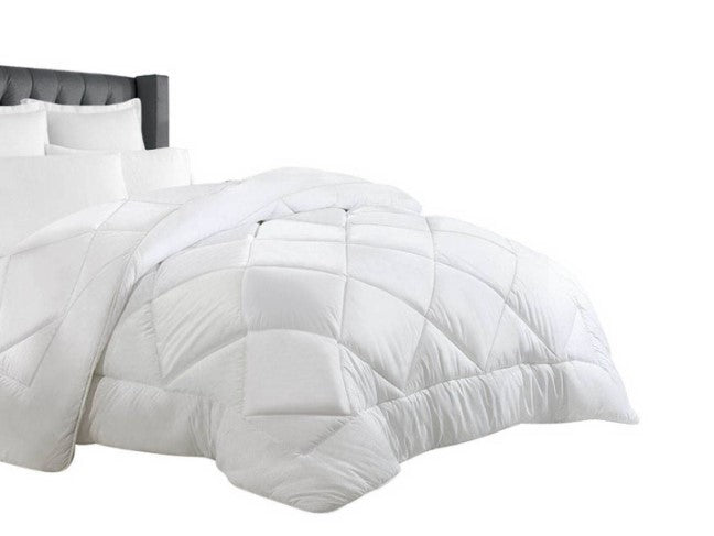 Giselle Bedding 700GSM Microfibre Bamboo Quilt Super King NEW