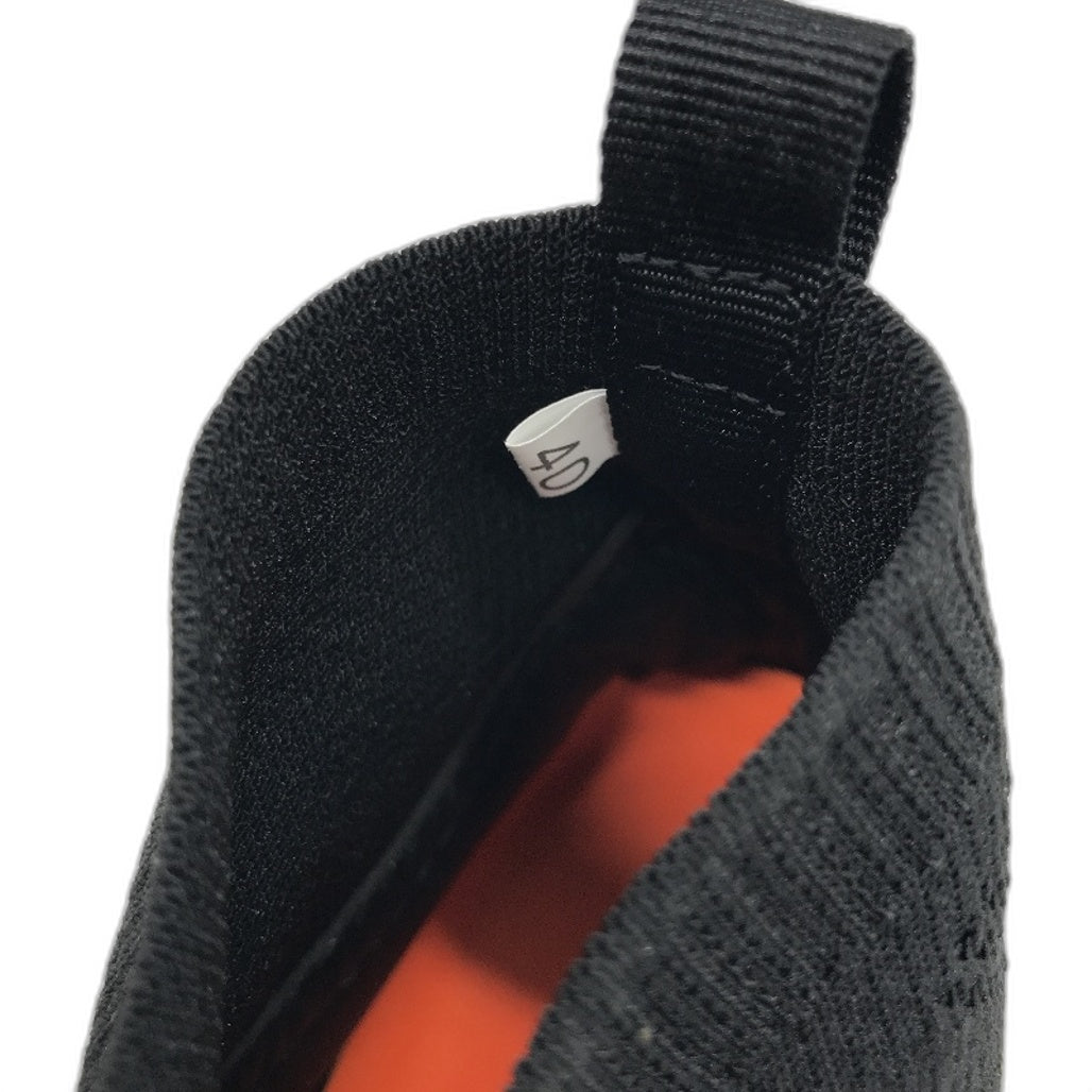 DISRATEBLU Black Patterned Professional Soccer Cleats Shoes Mens Size EU 40