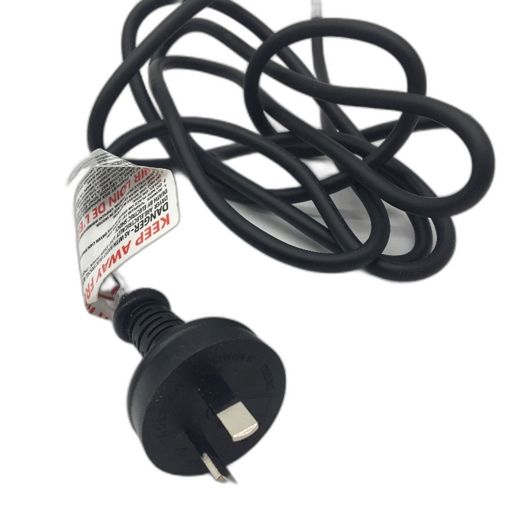 Newsee Professional Hair Dryer 50HZ With 2 Nozzles & 1 Diffuser 1800-2200W DEMO