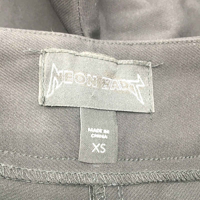 Neon Hart Black Double Button Waist Mid Rise Straight Pants Ladies Size XS NEW