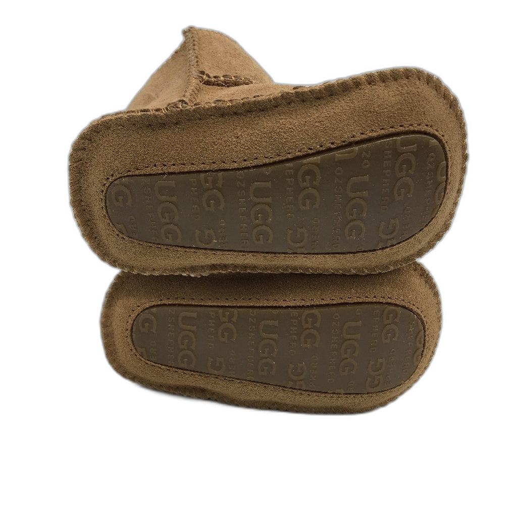 UGG Oz Shepherd Baby Toddler Chesnut Sheepskin Booties Size S NEW