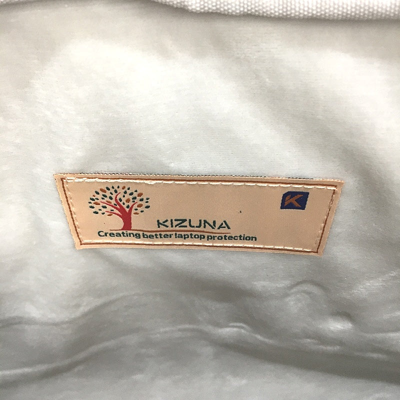 KIZUNA  Laptop Portable Sleeve Case 15.6 Inch With Attachable Shoulder Strap NEW