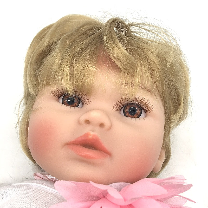 Classic Design Model 915 Lifelike Reborn Baby Doll with Accessories NEW