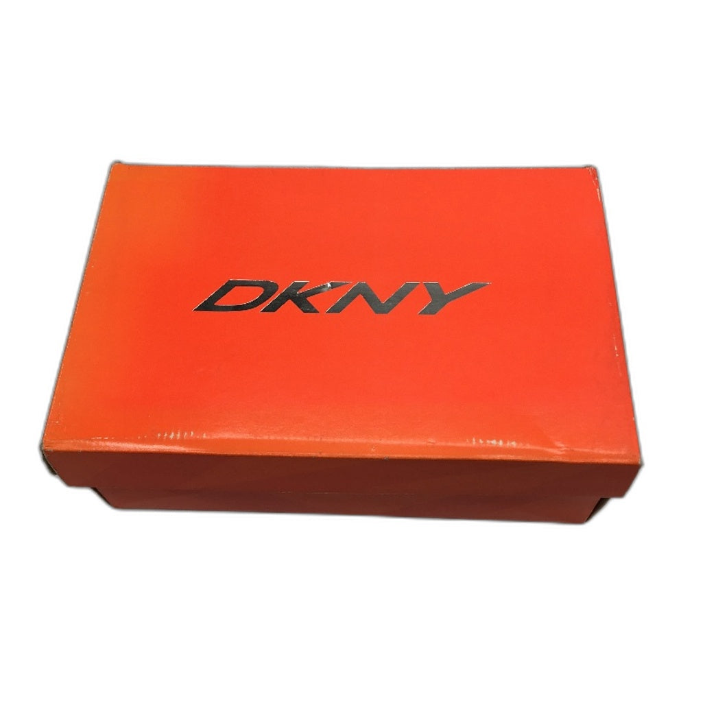 DKNY Mulberry Leather Empire Luxe Slip On Casual Sneaker Shoe Ladies Size 10 NEW