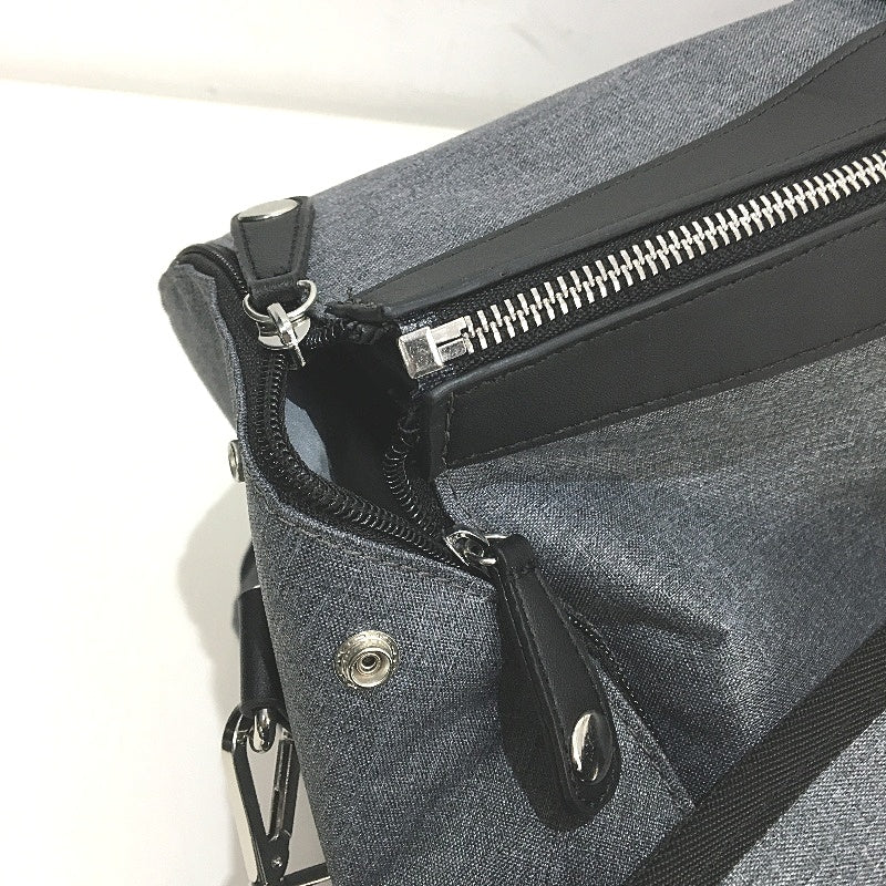 Large Capacity Duffel Bag Multi-Compartment Travel Bag Grey & Black