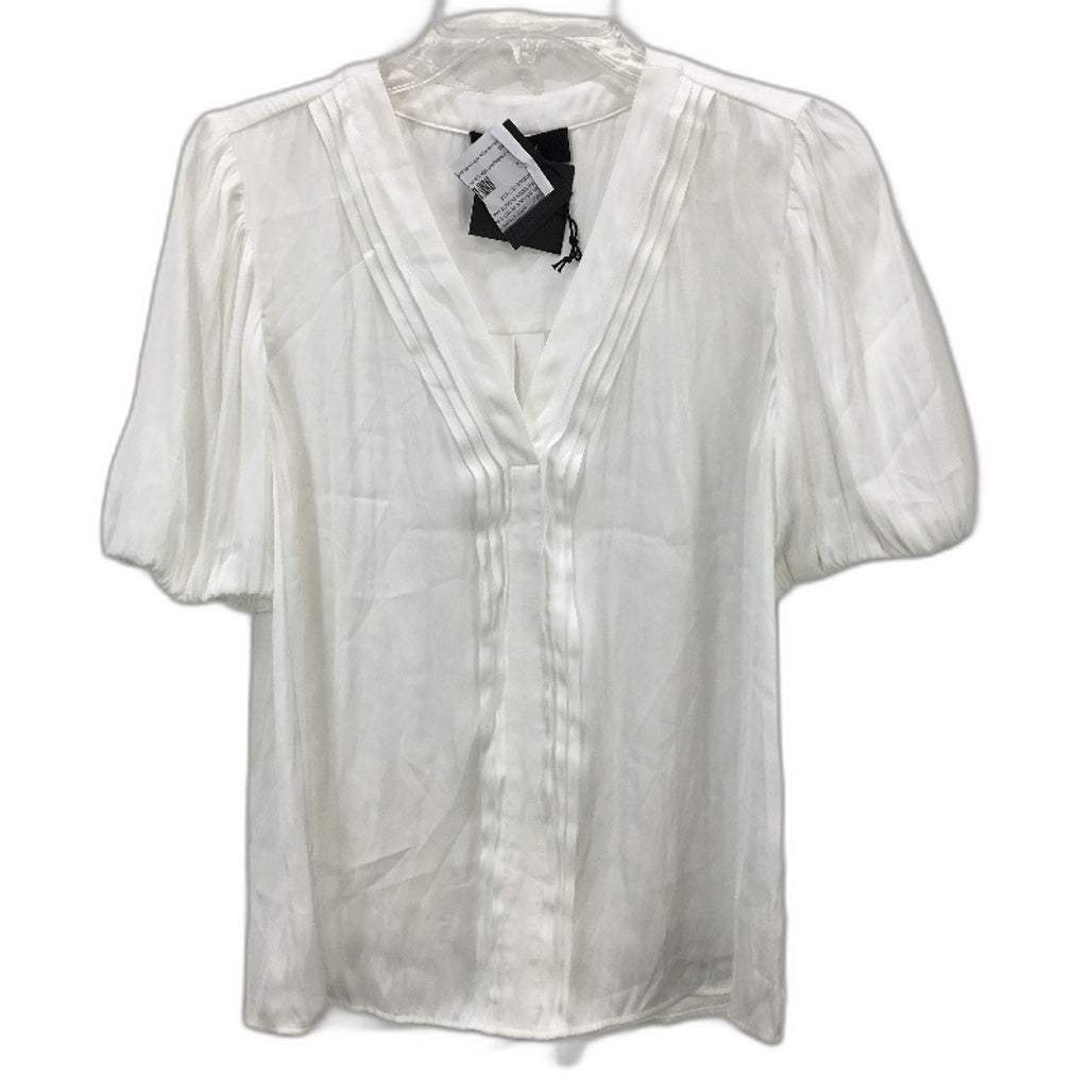 Basque Petites Ivory White Silky Satin Short Sleeve V Neck Blouse Size 10 NEW