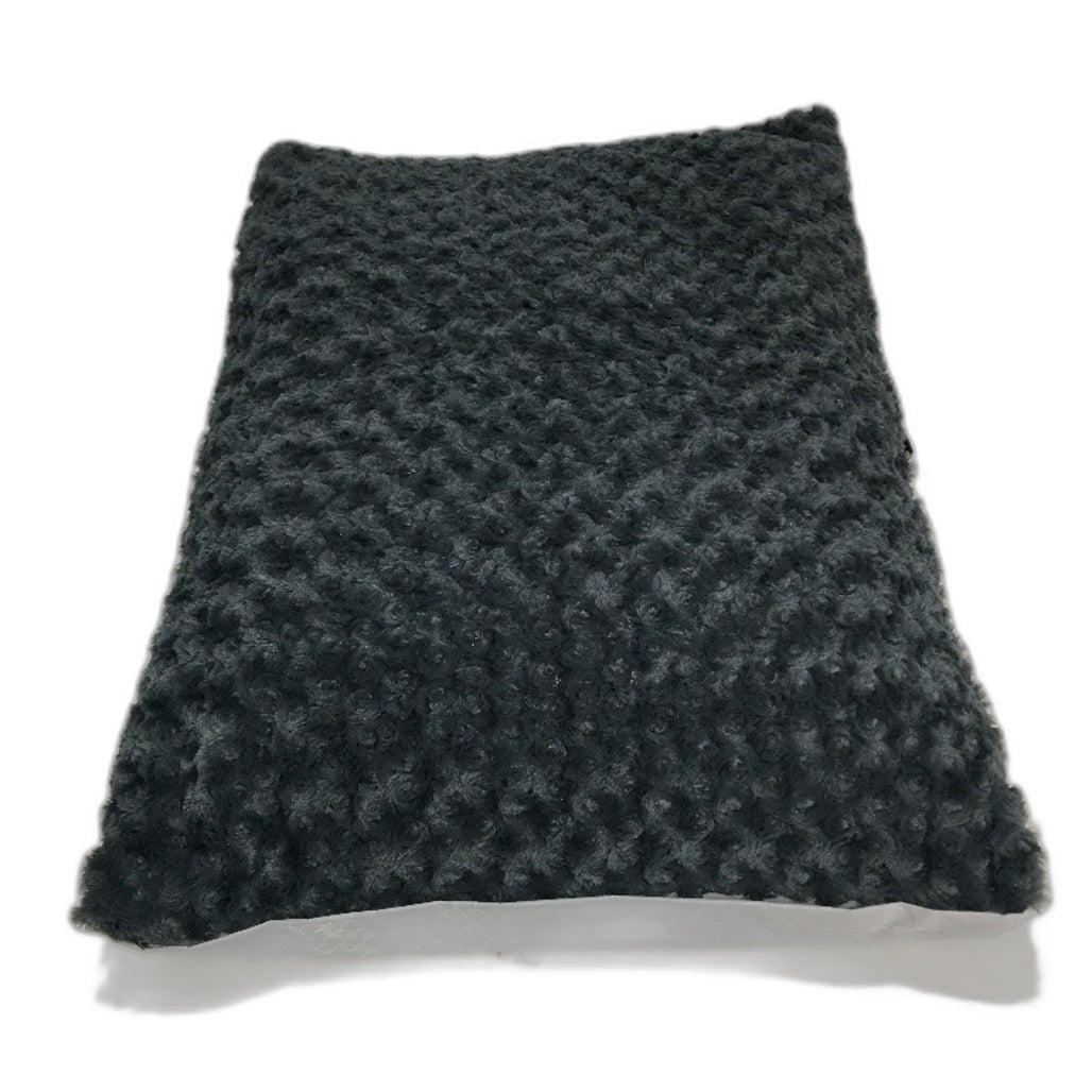 Petplay Warm & Cozy Large Self Heating Dog Bed Non Electric Water Resistant NEW