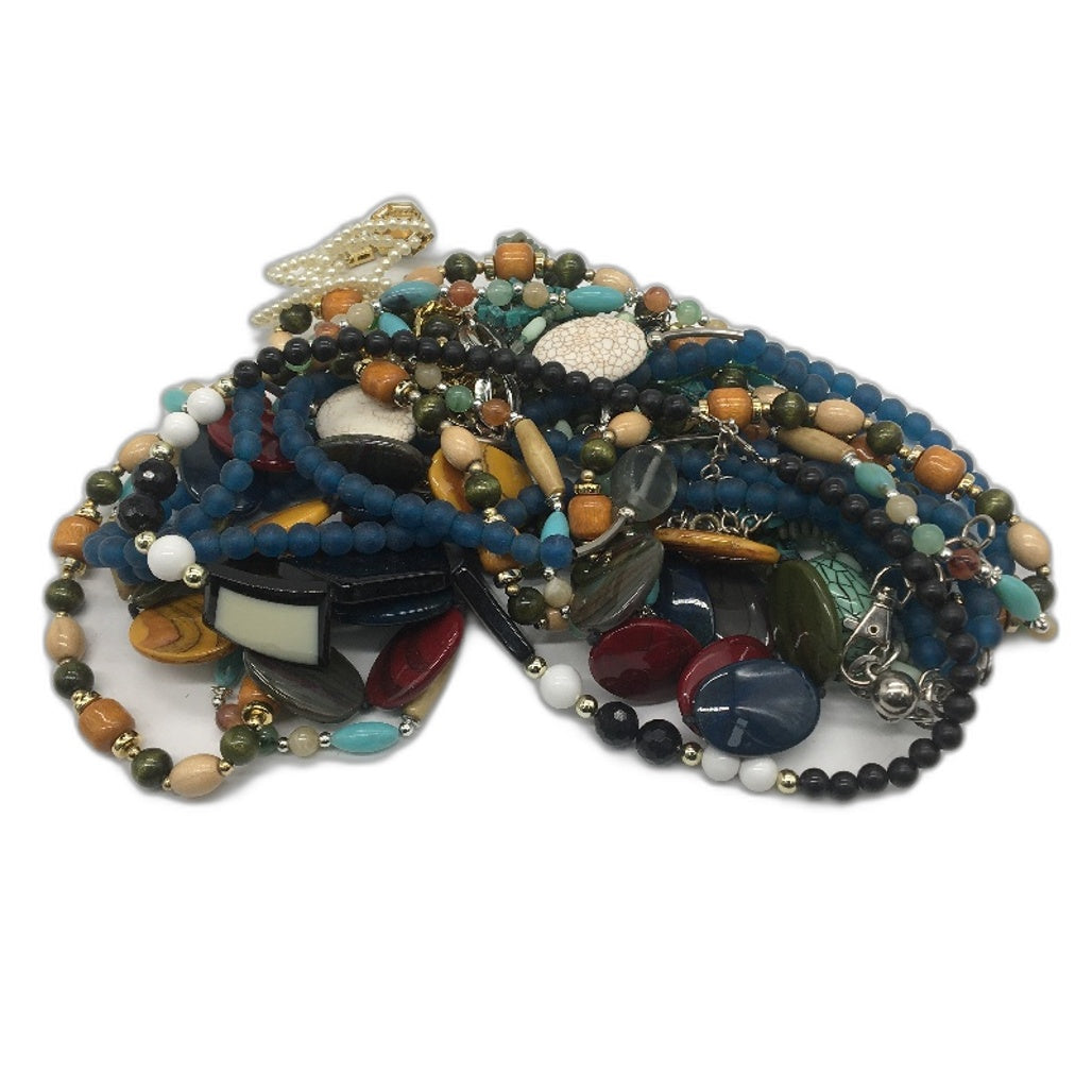 VINTAGE 10 Piece Assorted Mutlicoloured Dress Costume Jewellery Necklace Pack