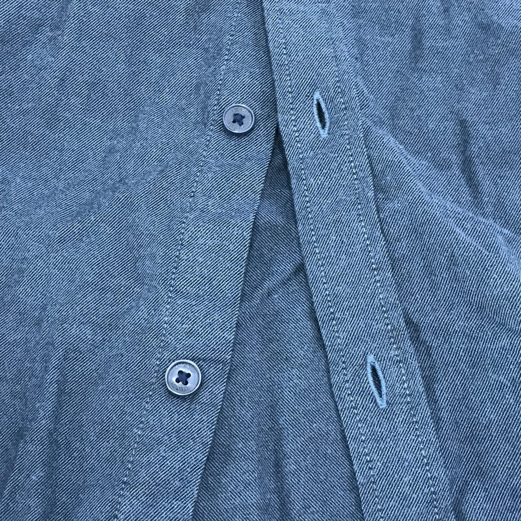 Jeanswest Mens Long Sleeve Denim Blue 100 % Cotton Button Up Shirt Size Large NEW