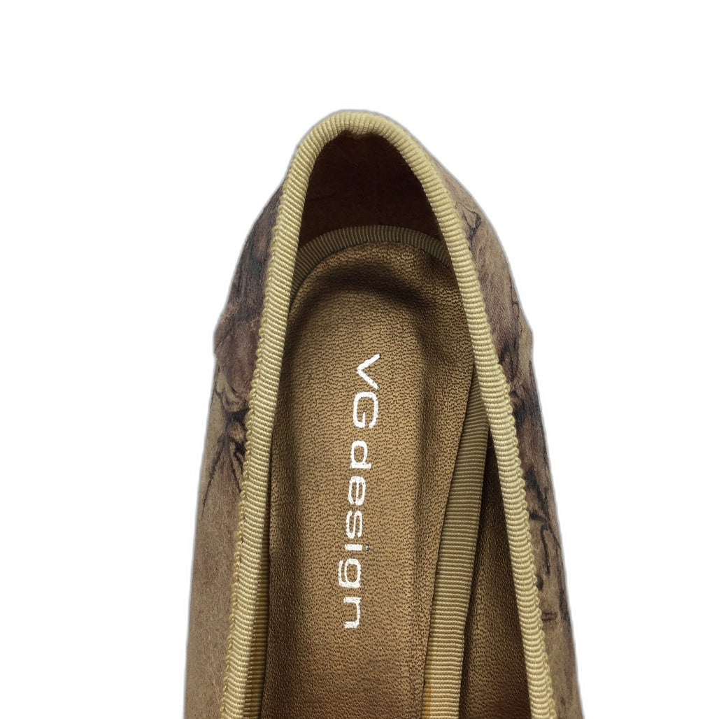 VG Design Kolage Camel Faux Leather Box Flat Shoes Ladies Size 42 NEW