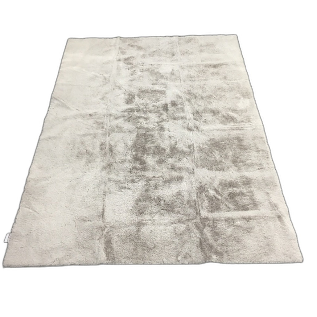 Kirkton House Super Soft Faux Rabbit Fur Plush Silver Grey Floor Rug NEW