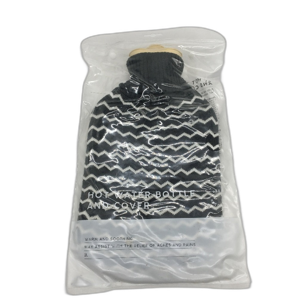 Target Warm & Soothing Hot Water Bottle & Charcoal Grey Stripe Knit Cover 2L NEW