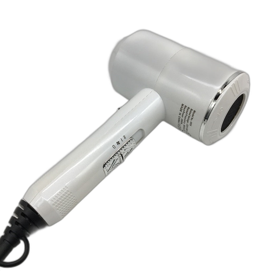 Professional White Hair Dryer 50 Hz 2 Nozzles& 1 Diffuser Heating Protection NEW