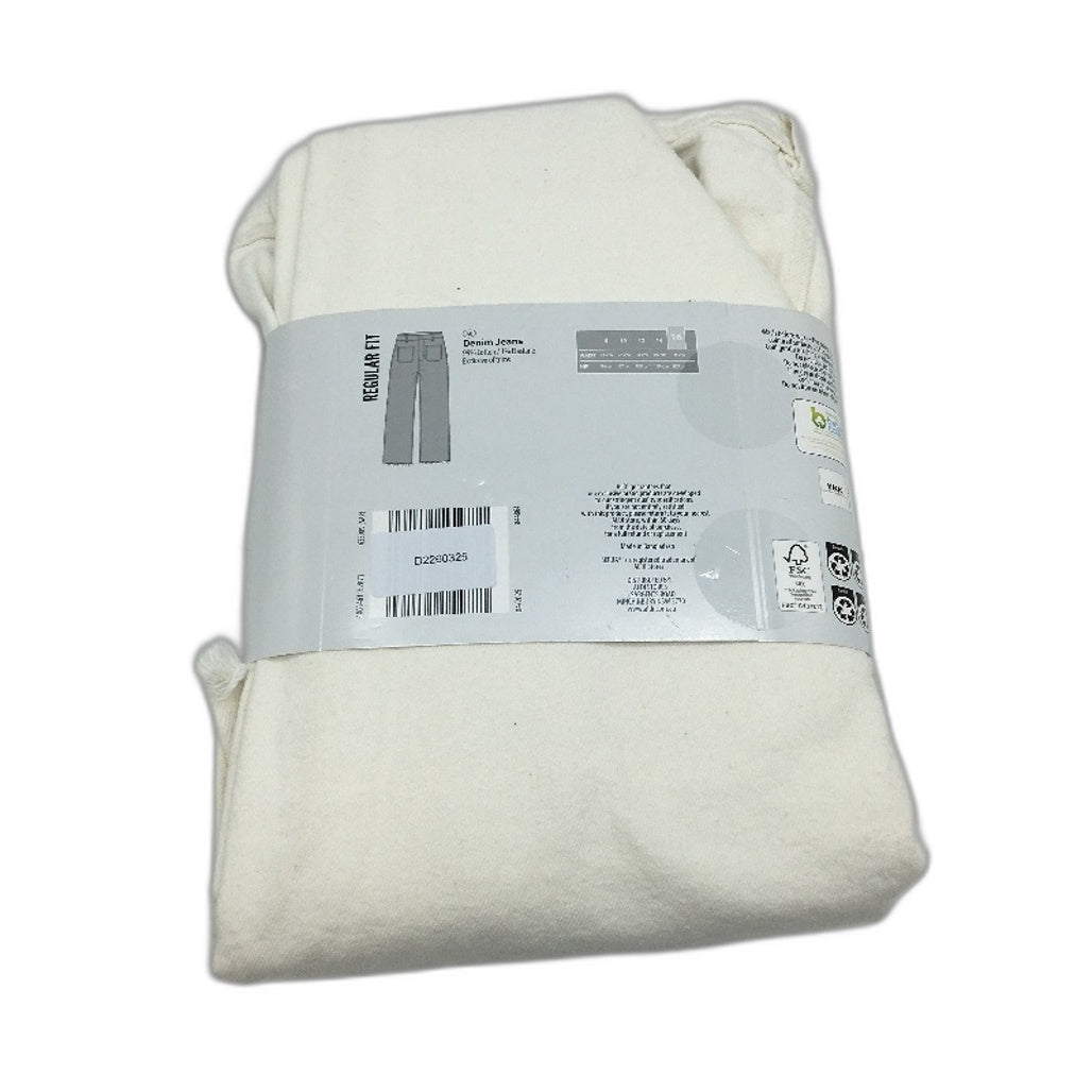 Serra Regular Fit Raw Hem 7/8 Length Whiite Denim Jeans Ladies Size 16 NEW