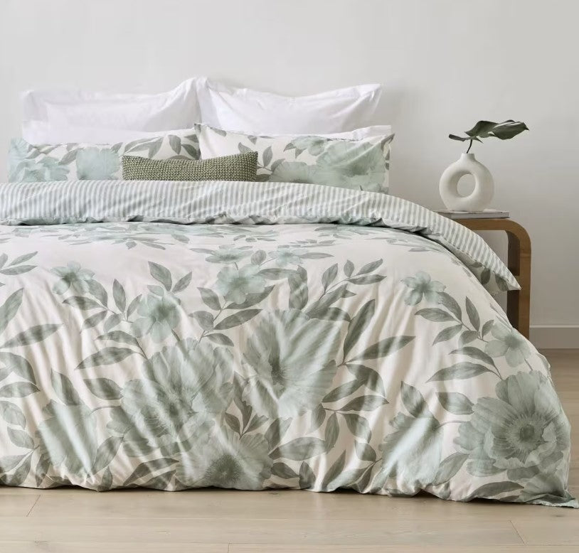 Mari Easy Care Floral & Stripe Reversible Cotton Rich Quilt Cover Set QUEEN NEW