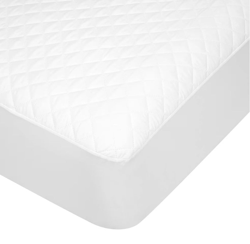 Healthguard Stain Resistant and Allergy Sensitive Mattress Protector QUEEN NEW