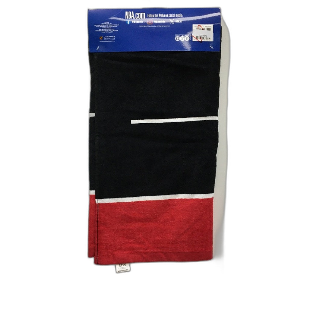 NBA Basketball Black & Red Chicago Bulls 100% Cotton Beach Towel NEW