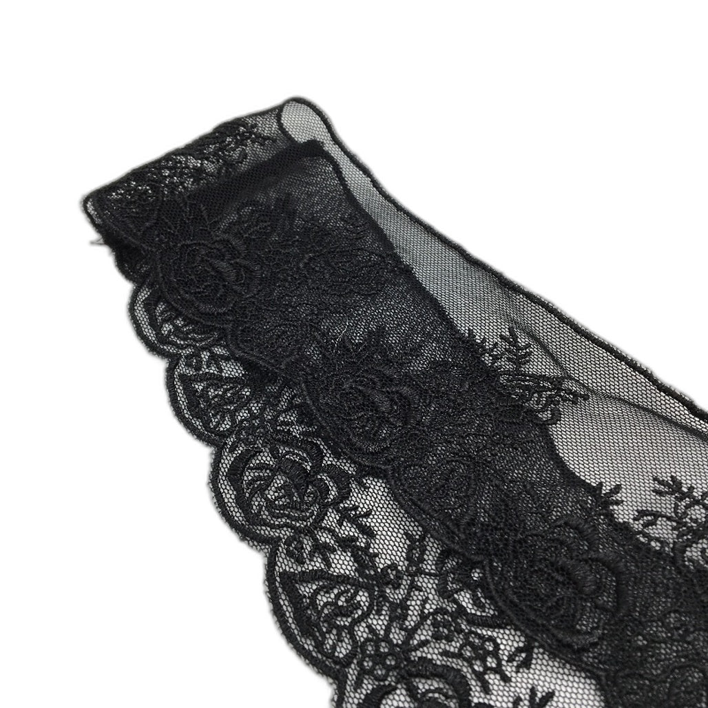 BrasNThings Satin Red Black Lacey V Neck Camisole Ladies Size 8