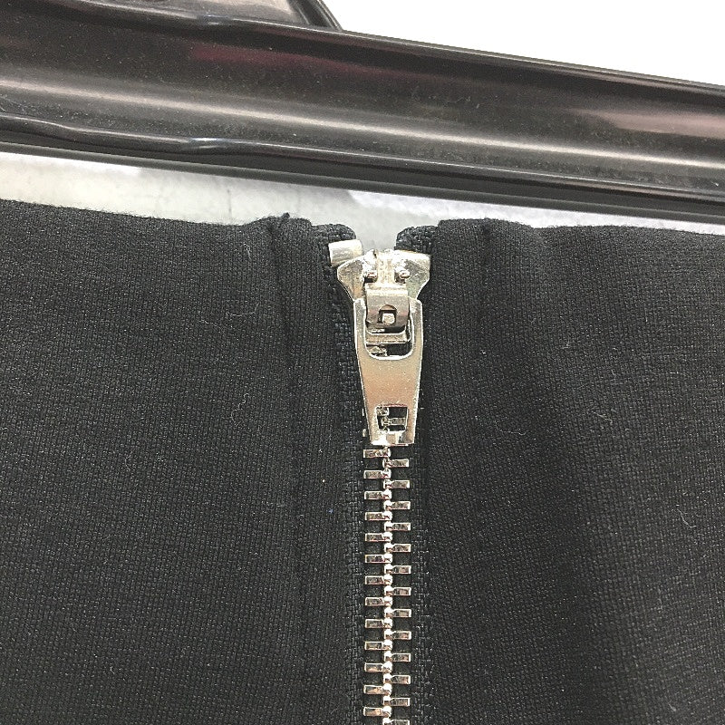 Metalicus Capri Style Black Back Zipper Stretch Pants Ladies Size M/L