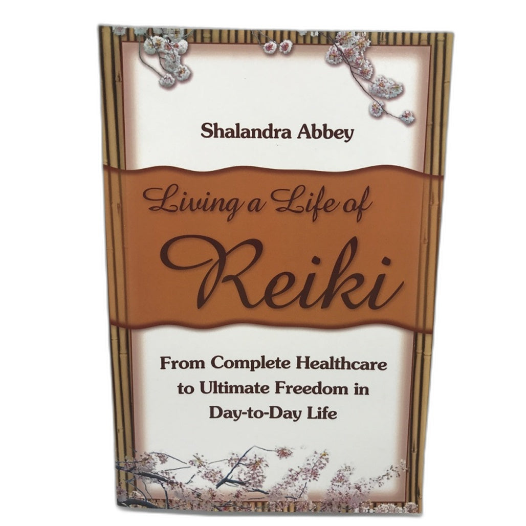 Living a Life of Reiki Book by Shalandra Abbey Paperback NEW