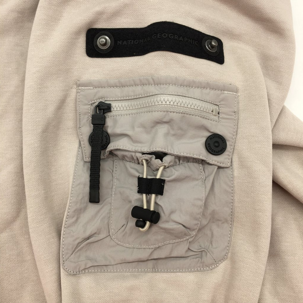 National Geographic Sleeve Pocket Mourning Beige Sweatshirt Mens Size US XS NEW