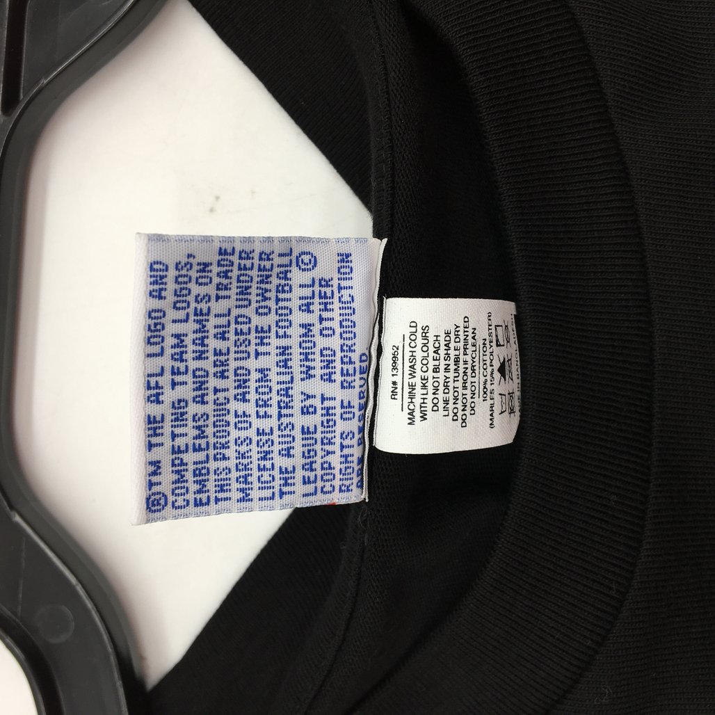 AFL Essendon Bombers 'Windy Hill' Black Text Graphic Tee Youth Size Medium NEW