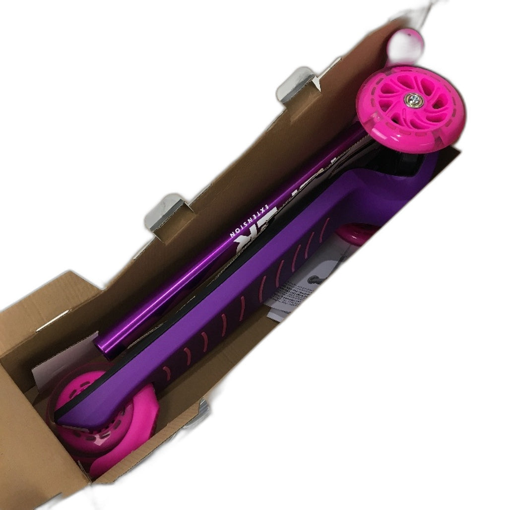 Hyper Purple Lean To Steer Light Up Wheels Adjustable Height Tri Scooter NEW