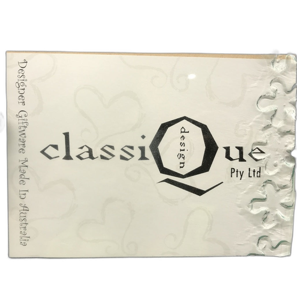 Classique Design 30x25cm Floral Glass Picture Frame Heart Themed