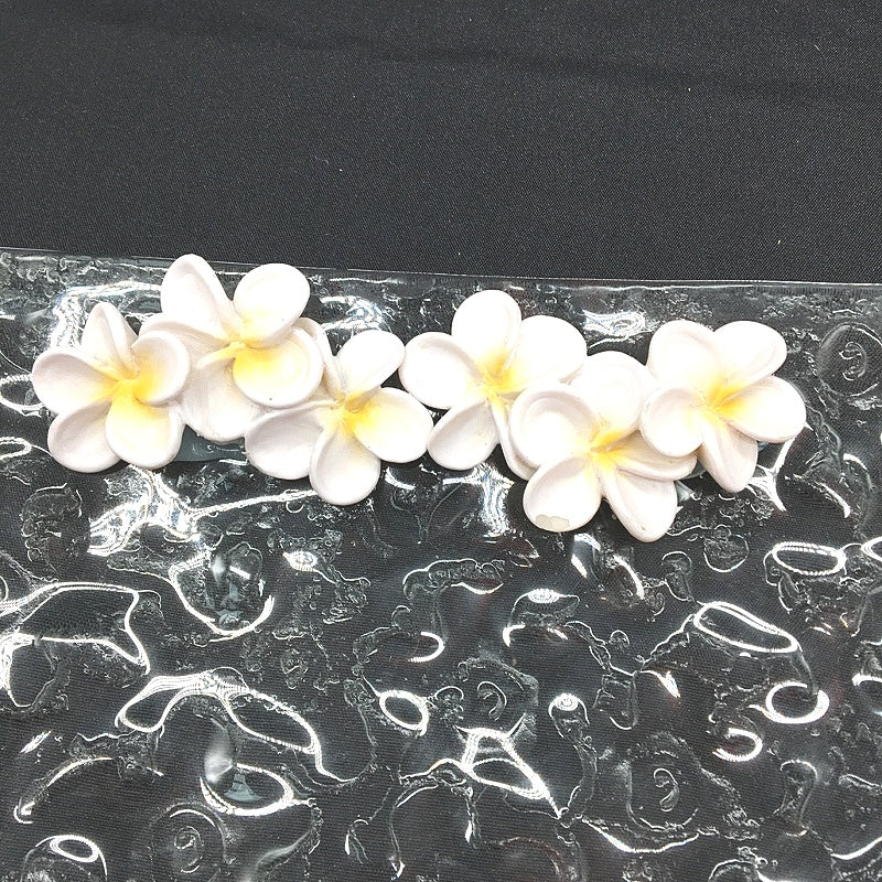 Classique Design 3 Pce Glassware Home Decor Plate Set White Hibiscus Floral NEW