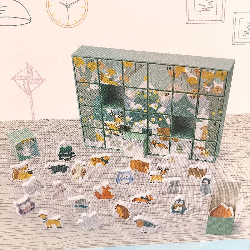 LittleTown Timeless Toys 24 Piece Wooden Advent Calendar Christmas Toy Animals Multicoloured - Durable & Portable littleTOWN