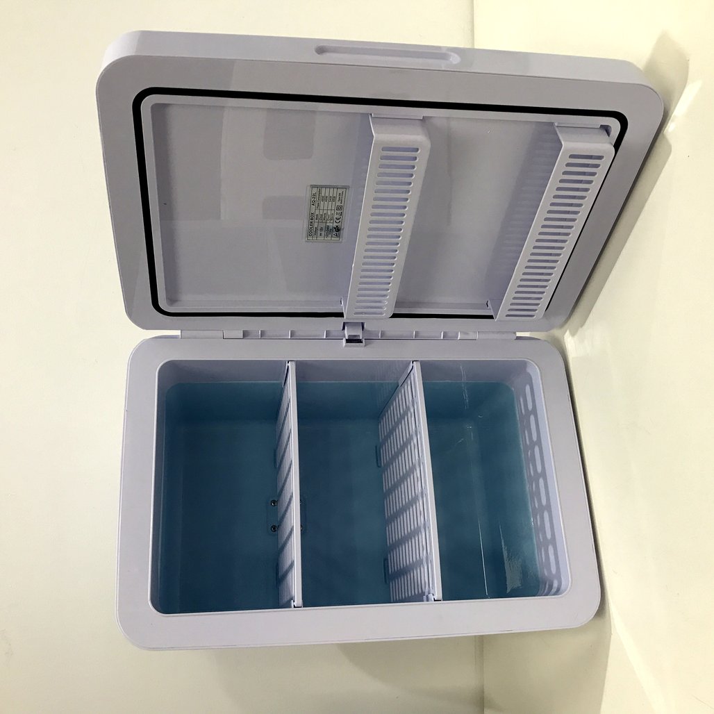 White Mini Fridge Cooler Box A0029 NEW