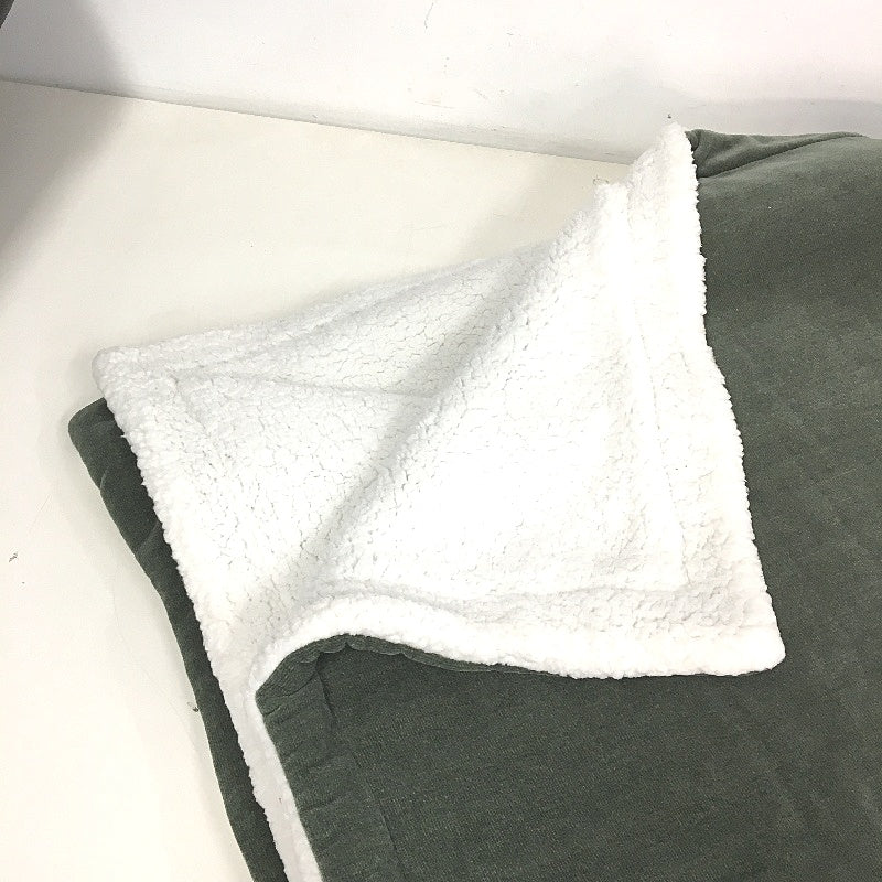 Target Agave Green Soft & Cozy Chenille Sherpa Throw Blanket 130 x 150cm NEW