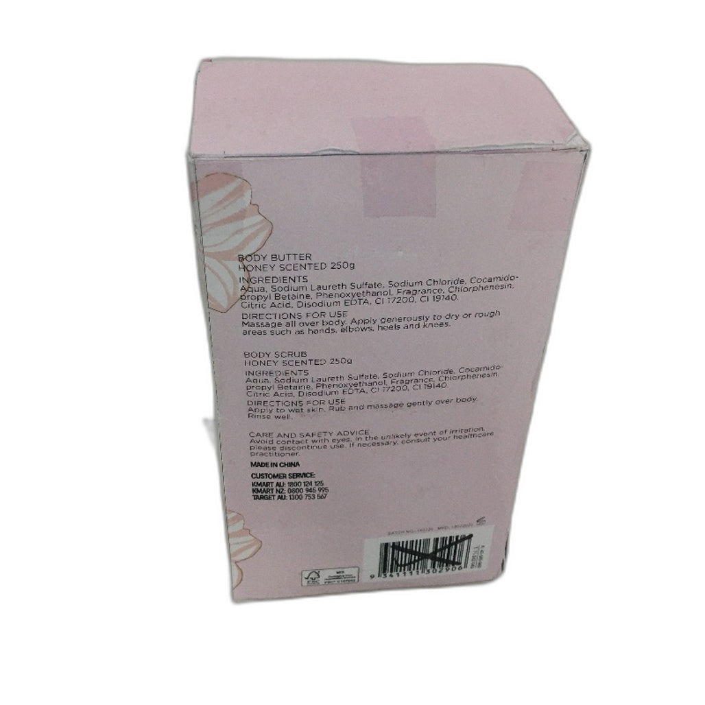 OXX Multi- Piece Beauty Bath Product & Make Up Case Pack MOTHERS DAY NEW