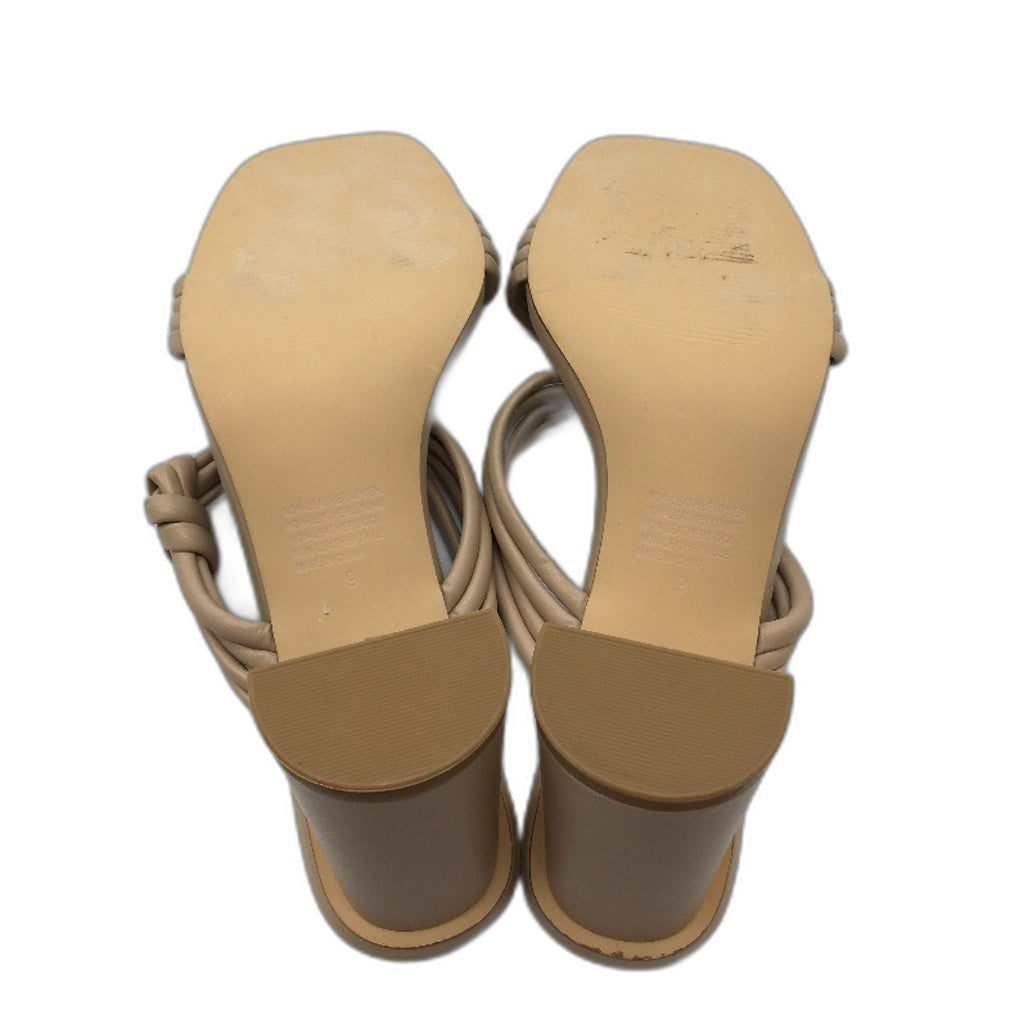 Tokito Winnie Nude Wide Heeled Knotted Slip On Sandal Ladies Size 9 SAMPLE NEW