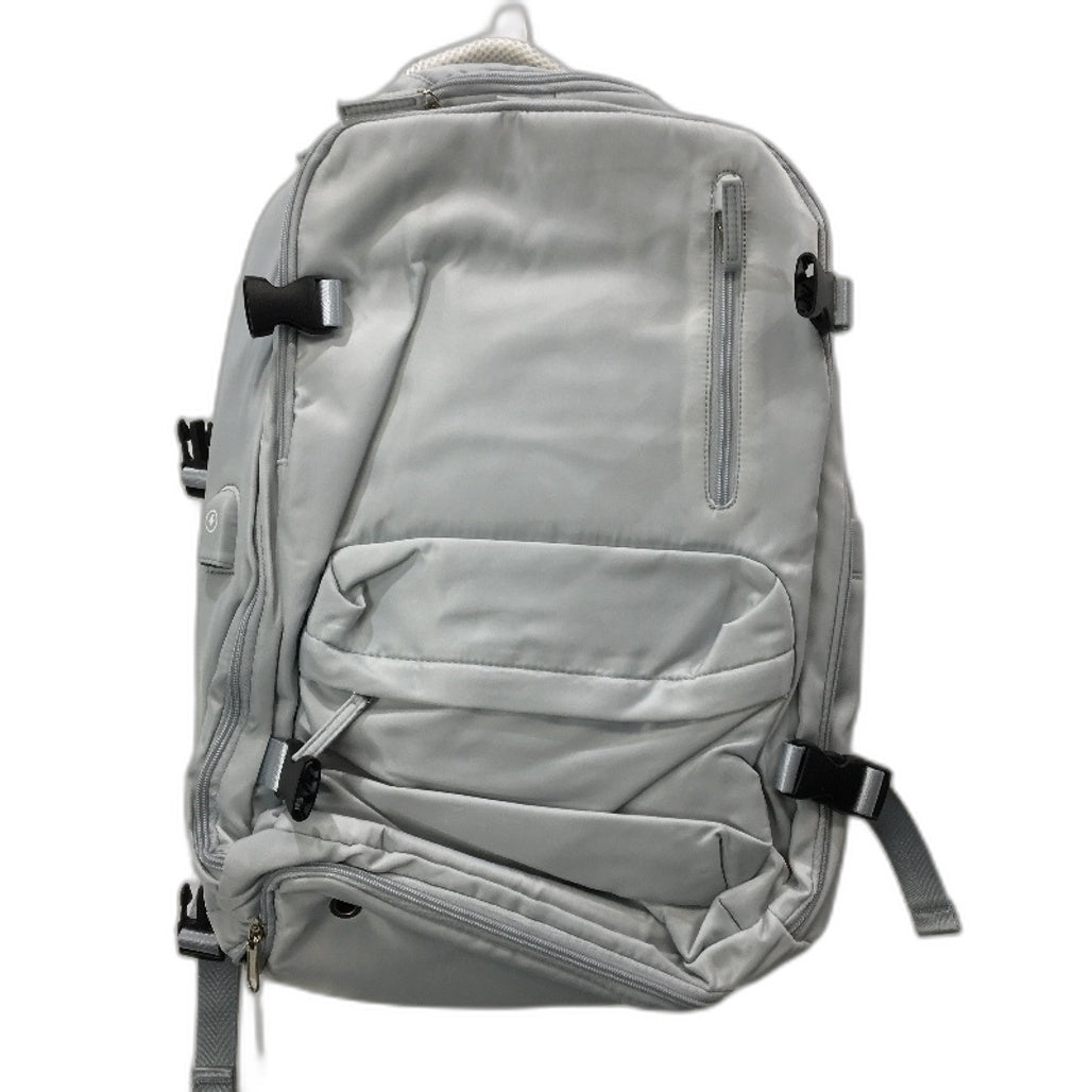 Outwalk Light Grey Extra Large Travel Backpack USB Charging Port Multipocket NEW