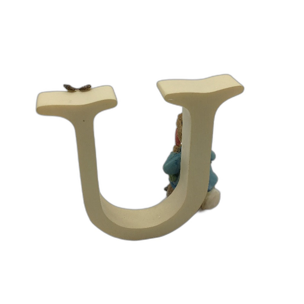 2011 World Of Beatrix Potter Peter Rabbit Radishes Alphabet Letter U Figurine