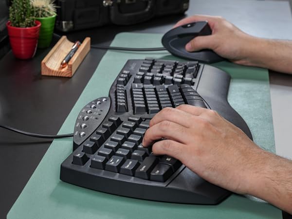 Perixx Ergonomic Keyboard and Vertical Mouse Combo - Black USB Set NEW