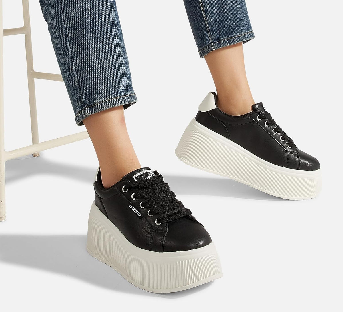 LUCKY STEP Black Canvas Low Top Fashion Sneakers Trainers Women US8 NEW