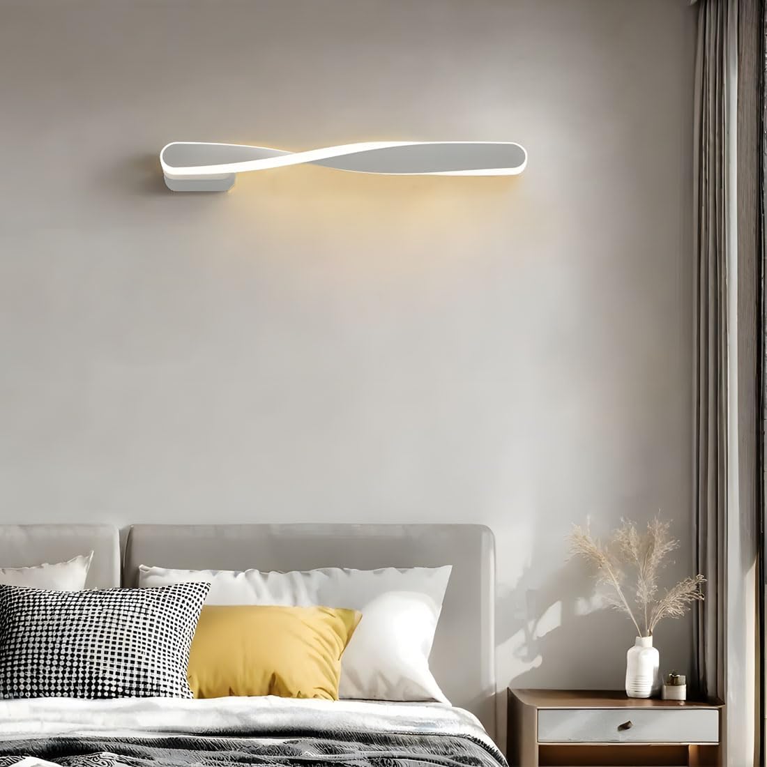 Minimalist LED Wall Lighting Fixtures Indoor Lamps White Home Decor Size NEW