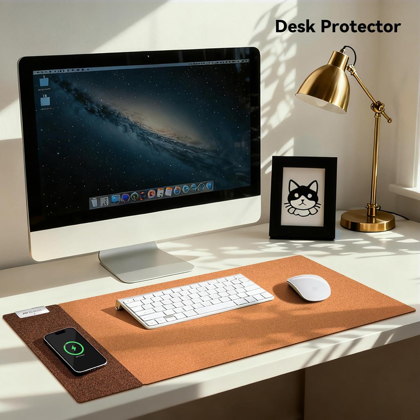 Dual-Sided Wireless Charging Mouse Pad Cork and Black PU Leather 80 x 38 cm DEMO