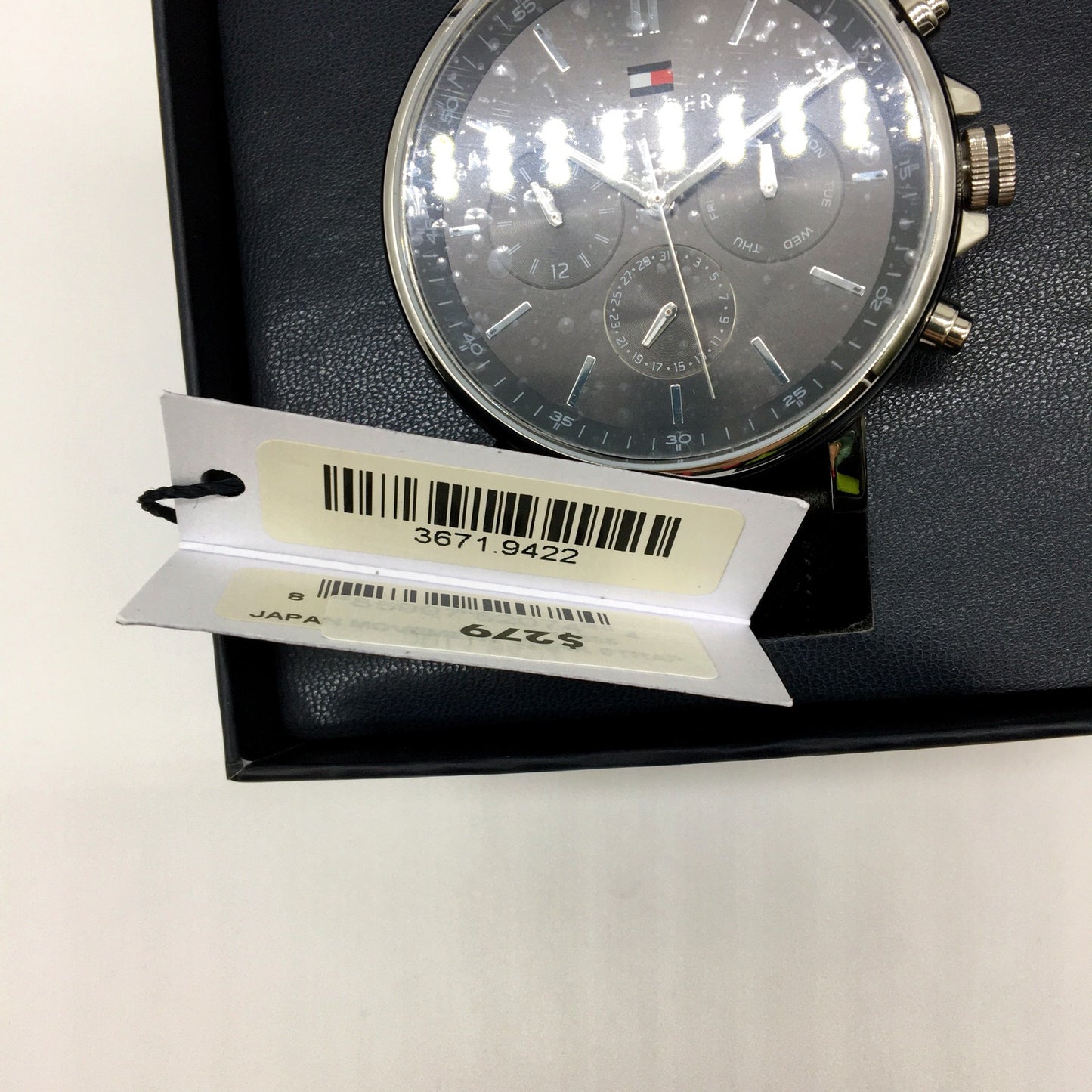 Tommy Hilfiger Mens Chronograph Wrist Watch with Black Leather Strap In Box NEW