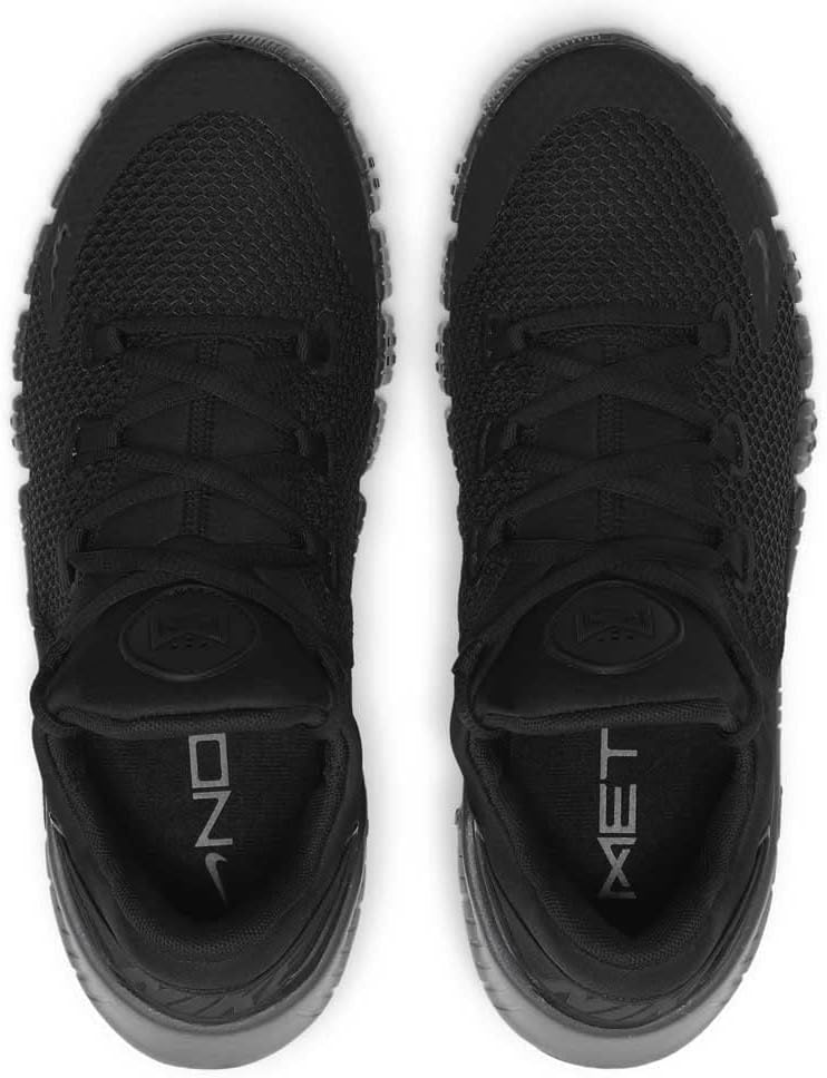Nike Black Metcon 4 Soccer Unisex Sneakers Mens US 12 Ladies US 13.5 NEW