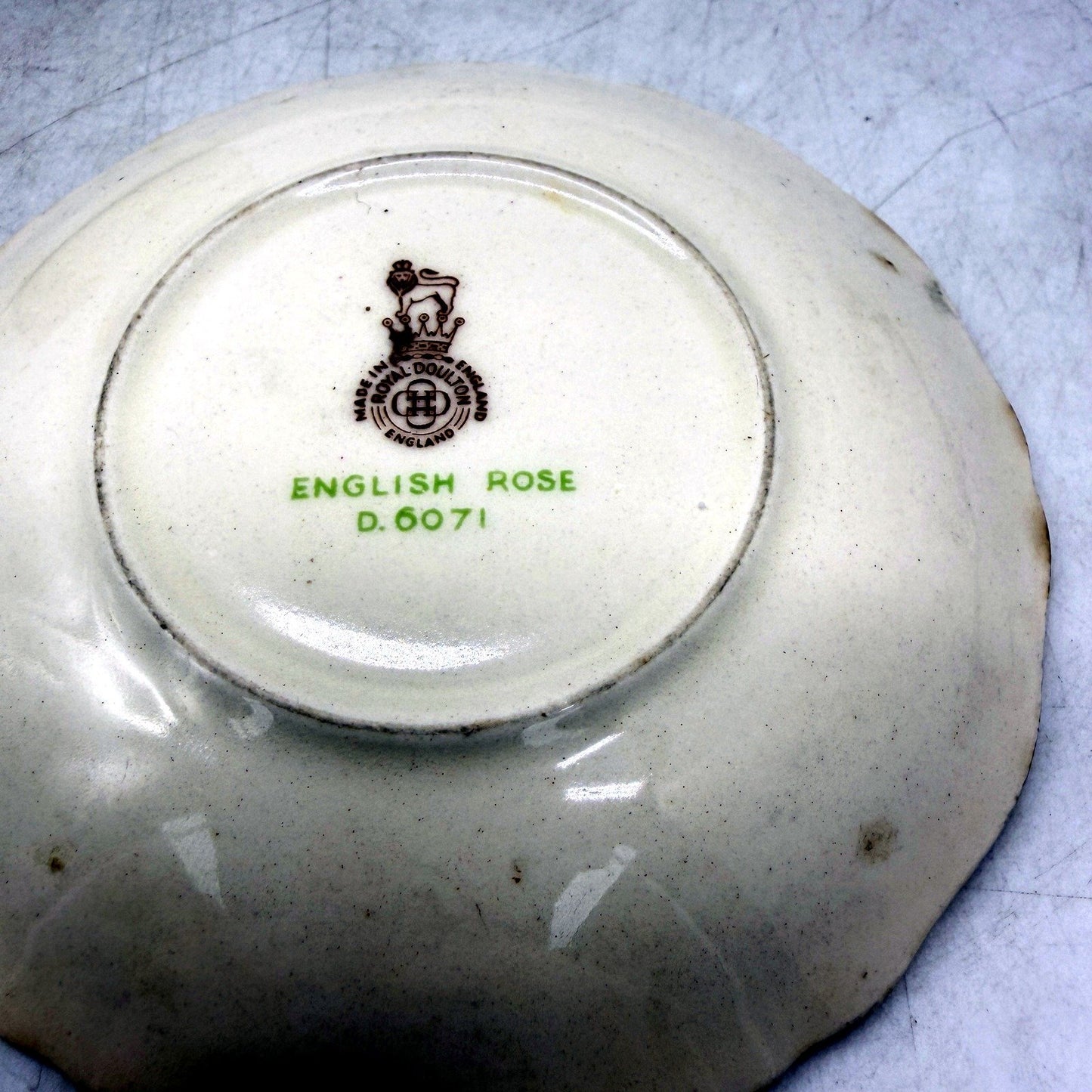 VINTAGE Royal Doulton English Rose Decorative Small Ceramic Bowl & Trinket Dish