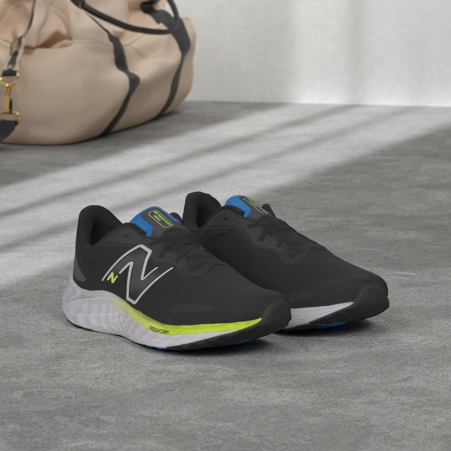 New Balance Fresh Foam Arishi V4 Black Running Trainers MARISPK4 Men US 11 NEW