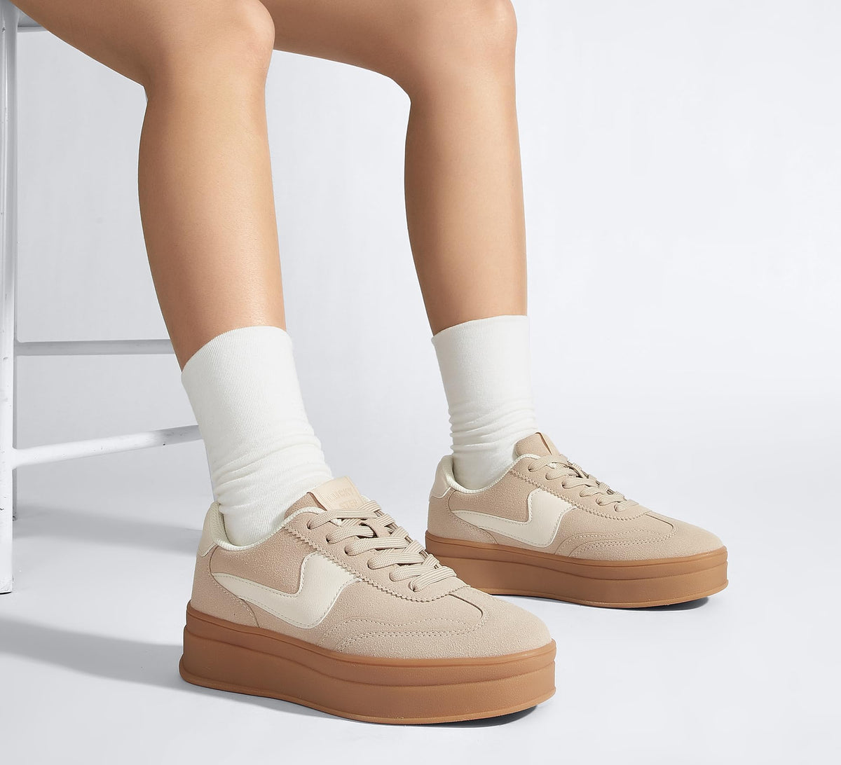 LUCKY STEP Beige Faux Suede Trainers Comfortable Fashion Sneakers Women US11 NEW