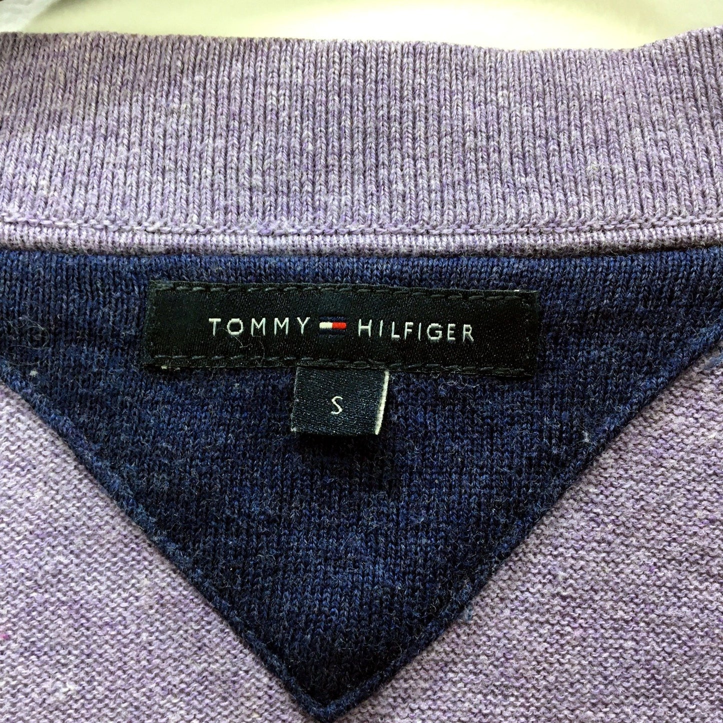 Women's Tommy Hilfiger Purple V-Neck Pullover Sweatshirt in Size Small