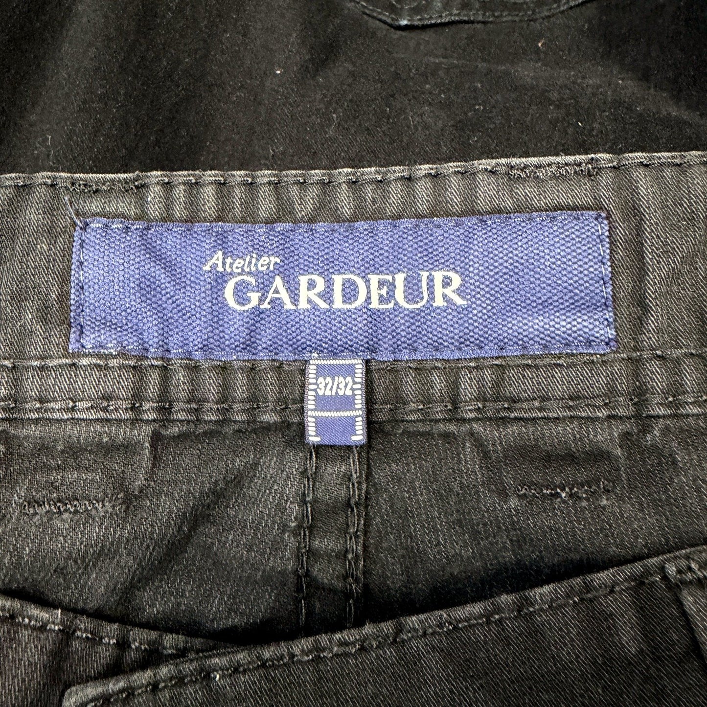 Atelier Gardeur Mens Black Cotton 5-Pocket Jeans, Size 32/32
